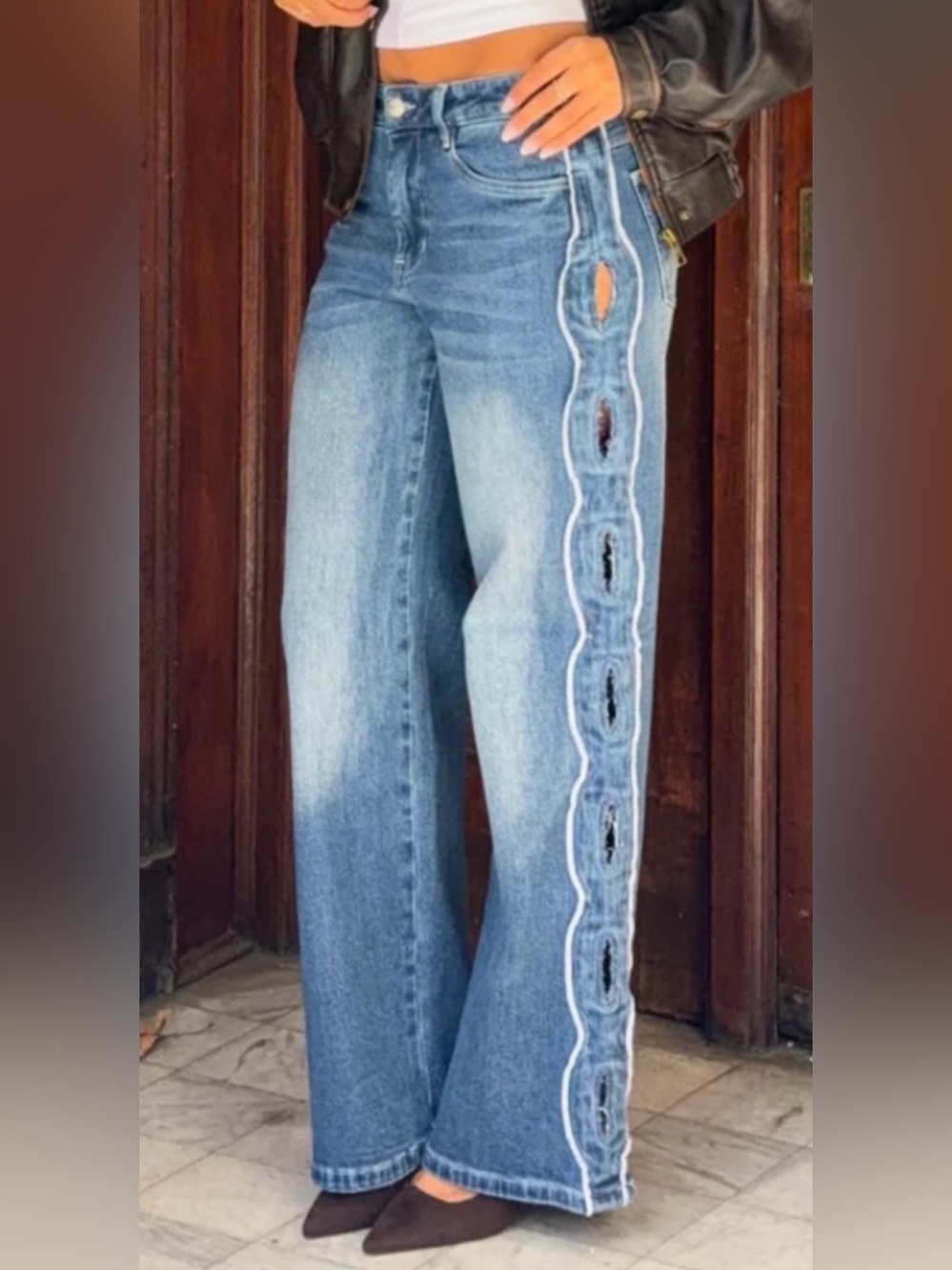 NWOT!  Sasha Therese CAIRO Wide Leg Side-Detail Blue Jeans XXS ( 25” W X 31”)